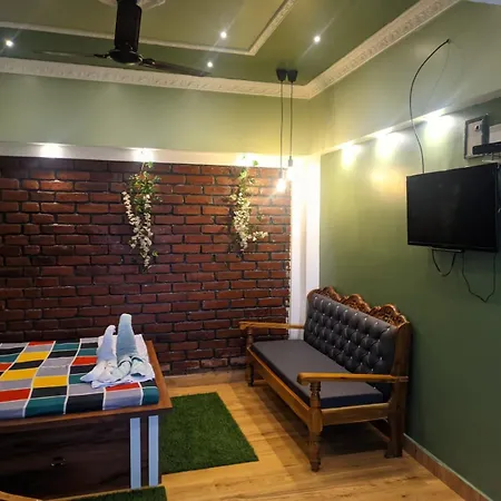 Luxury Stay At Pravuprasad Homestay Near Bhubaneswar Airport And Railway Station Exterior photo