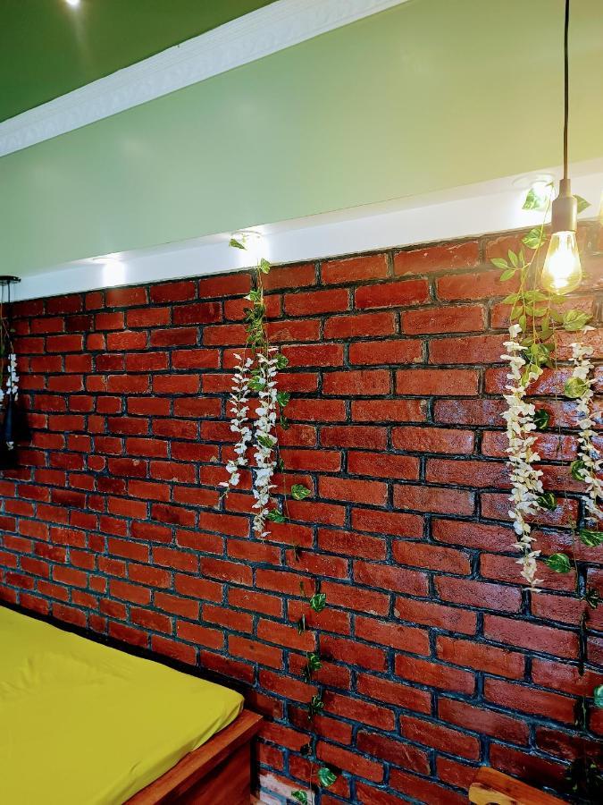 Luxury At Pravuprasad Near Airport And Railway Station