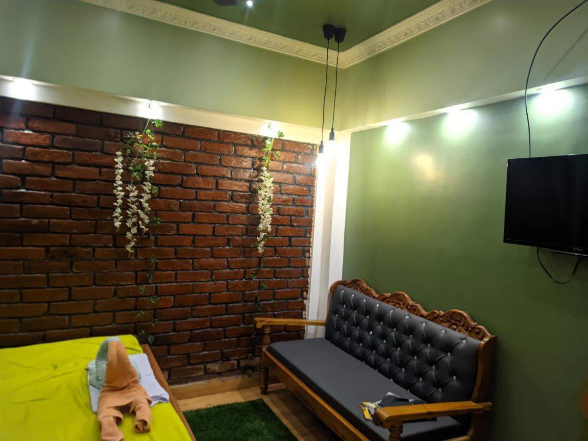 Luxury At Pravuprasad Near Airport And Railway Station Bhubaneswar