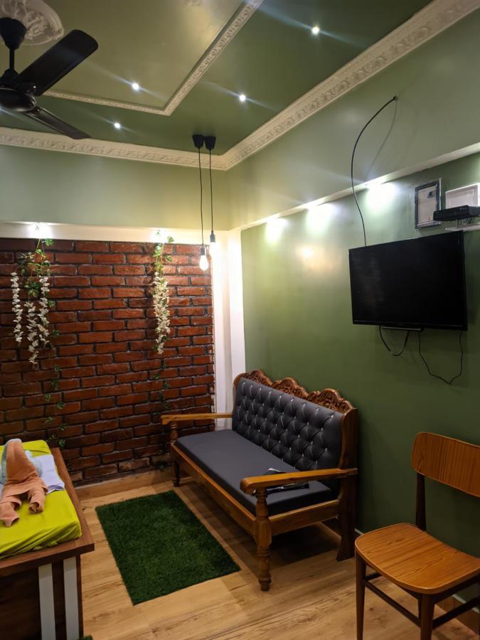 Homestay Luxury At Pravuprasad Near Airport And Railway Station *