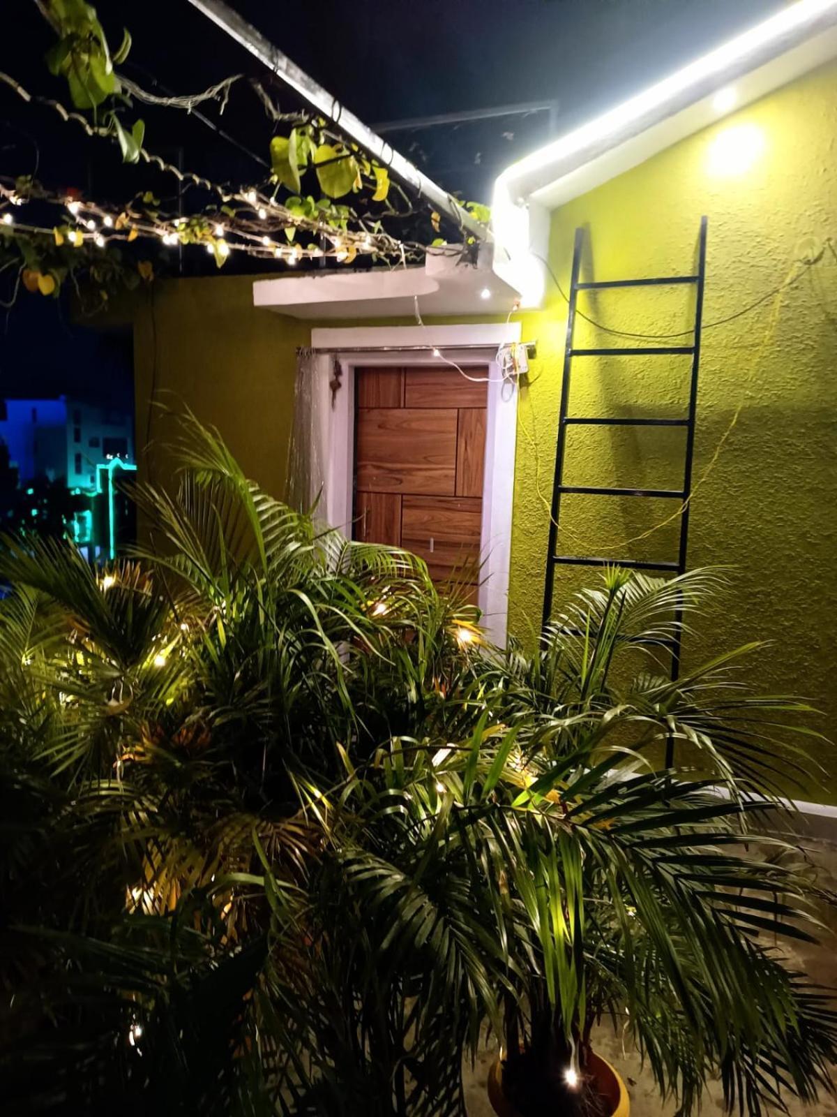 Luxury At Pravuprasad Near Airport And Railway Station *